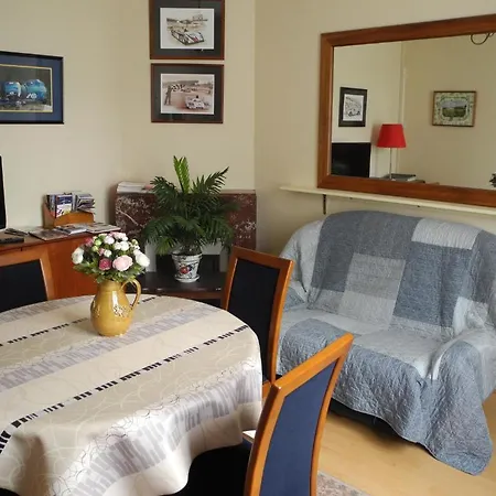 维尔格尼斯曼赛勒斯度假屋 度假居 *