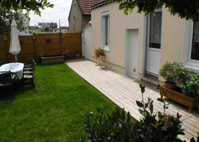 Les Vergnes Mancelles 펜션 르망